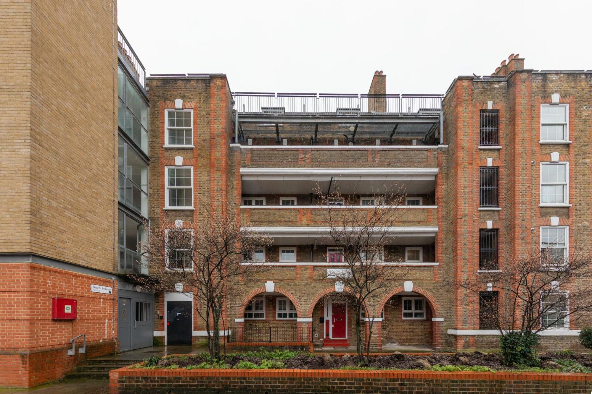 Sleek Shoreditch Hideout - 2 Bed Gem With Balcony In Central London Exterior photo